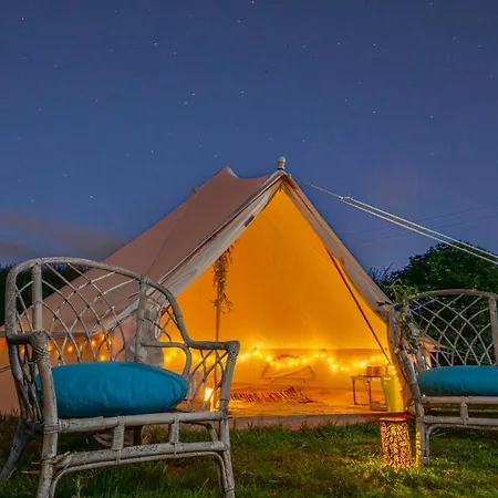 The Paddock Wildcamp Hotel Perranporth Exterior photo
